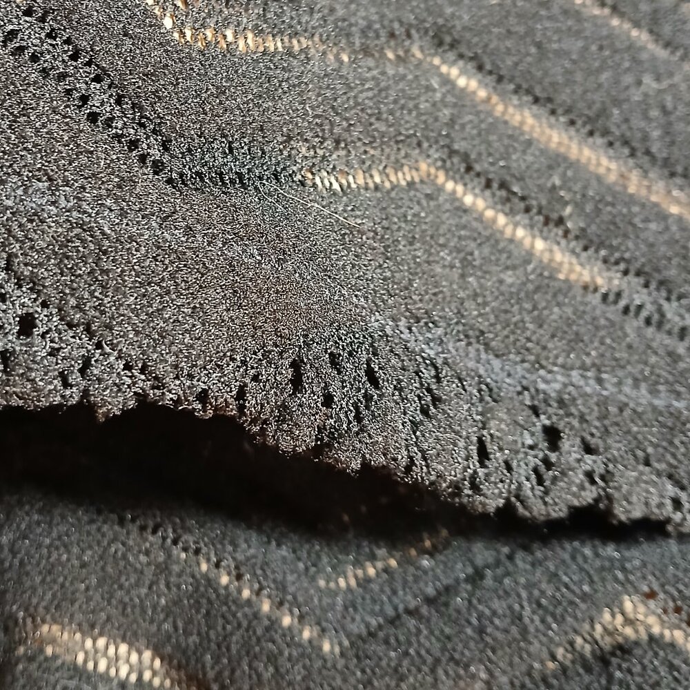 STUDIO M Vintage Elegant Black Chevron Knit Lace Mini Skirt XS - EUC - Picture 2 of 6